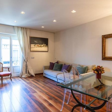 Porta Venezia- Design Apartment, 2-Bedrooms, Netflix, Wifi Milão Exterior foto